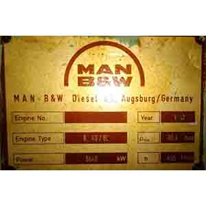 MAIN ENGINE 8 L 48/60 MAN B&W